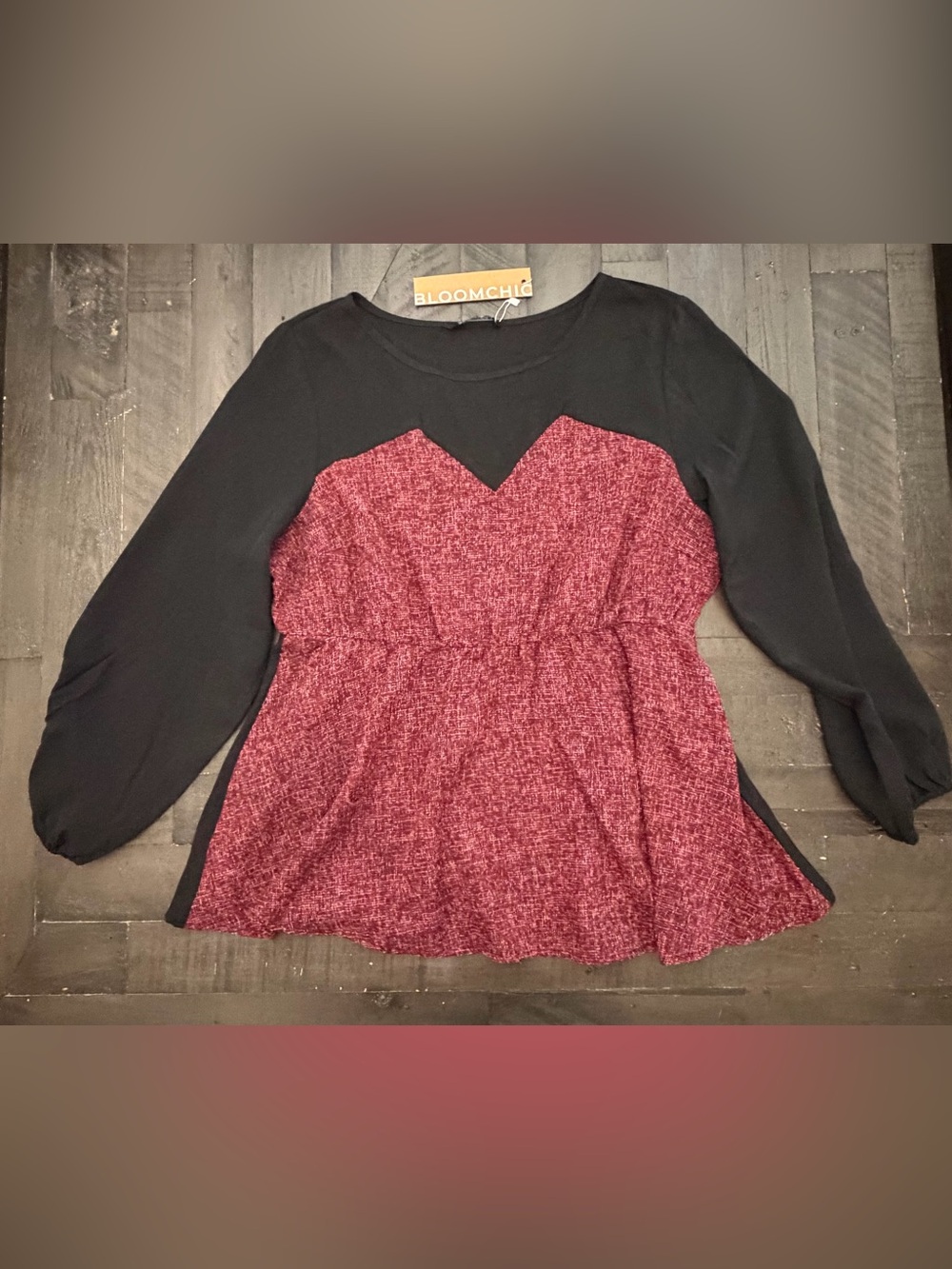 BloomChic Black and Burgundy Textured Peplum Tunic